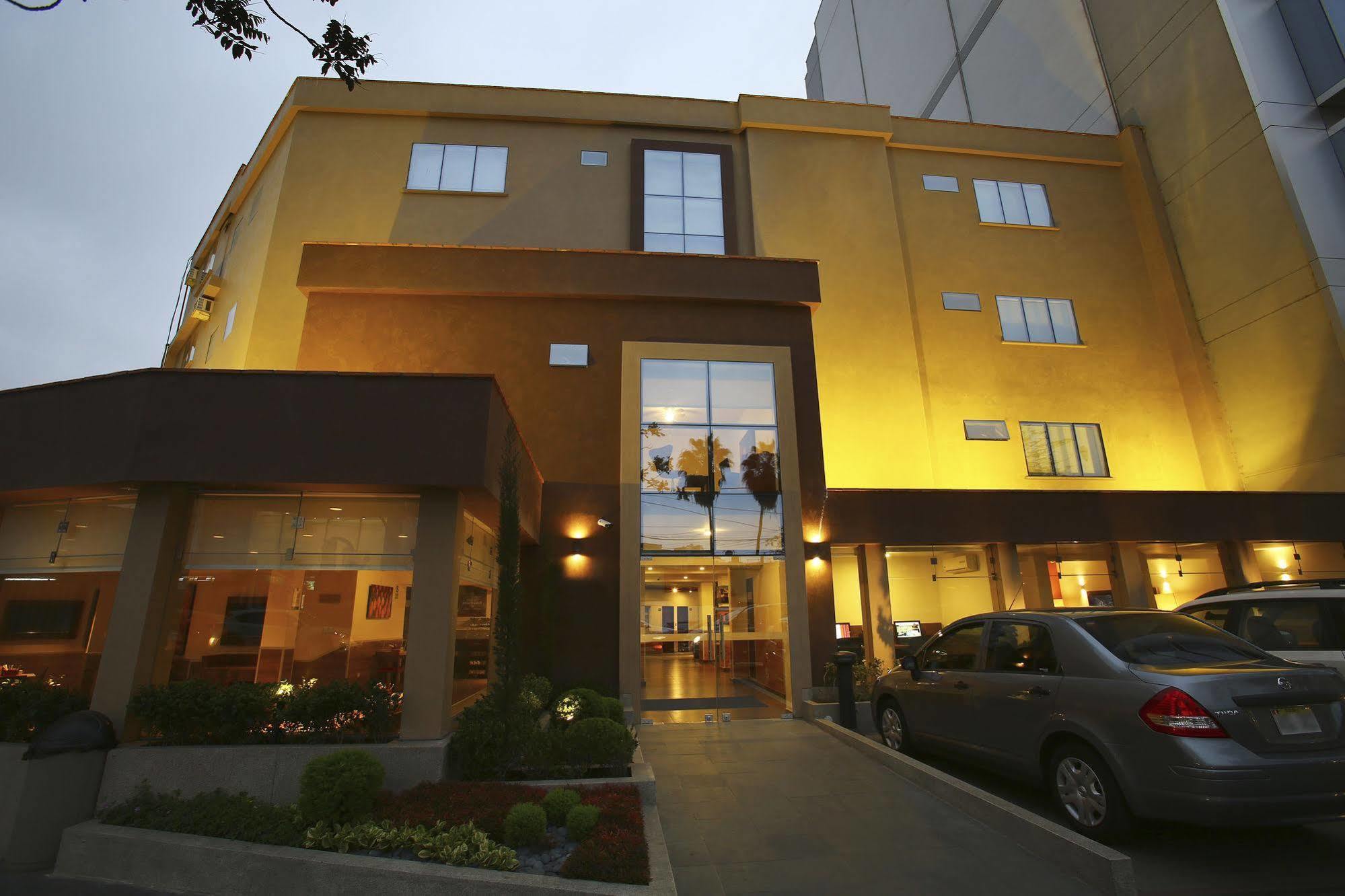 Casa Andina Standard Miraflores San Antonio Lima Exterior foto